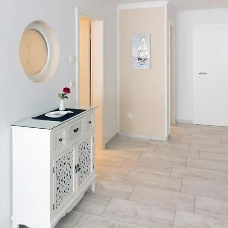 Ankerplatz D7 - Abseits Des Trubels Apartment